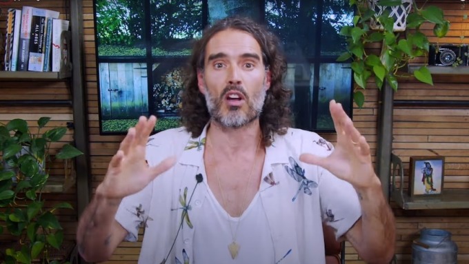 Danh hài Russell Brand